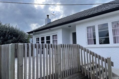 Photo of property in 7 Thornton Road, Milford, Auckland, 0620