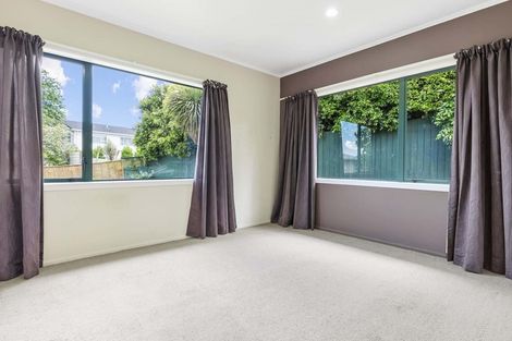 Photo of property in 33 Roseanne Road, Manurewa, Auckland, 2102