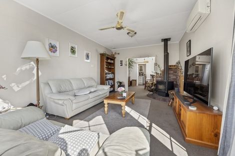 Photo of property in 37 Essex Street, Vogeltown, New Plymouth, 4310