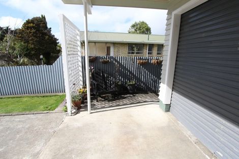 Photo of property in 10a Edward Street, Pahiatua, 4910