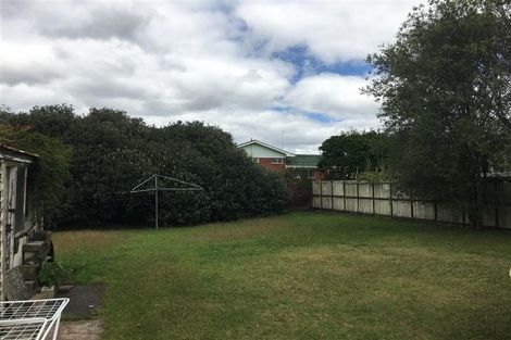 Photo of property in 3 Kokiri Street, Te Atatu South, Auckland, 0610