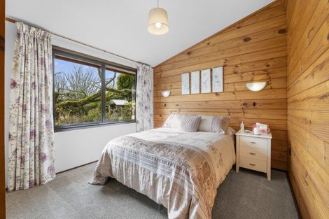 Photo of property in 37 Flint Road West, Stratford, 4332