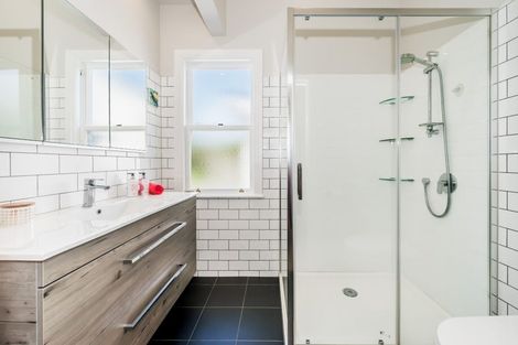 Photo of property in 20 Bell Street, Otaki, 5512