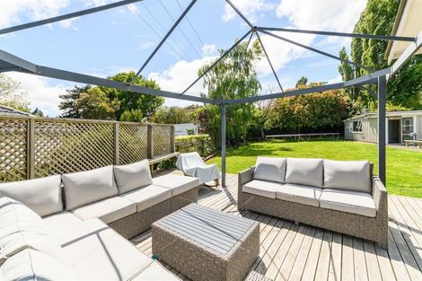 Photo of property in 21 Calico Line, Marton, 4710