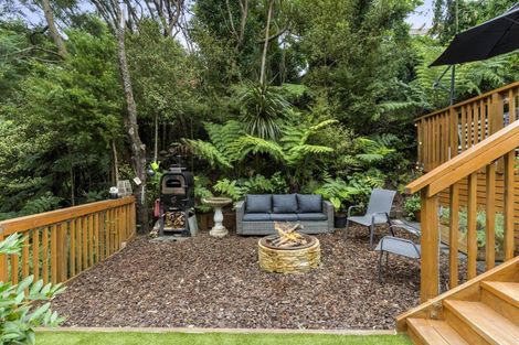 Photo of property in 1/6 Vonnell Place, Birkdale, Auckland, 0626