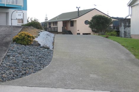 Photo of property in 37 Barrier View Road, Leigh, 0985