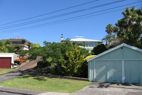 Photo of property in 1/32 Oban Road, Browns Bay, Auckland, 0630