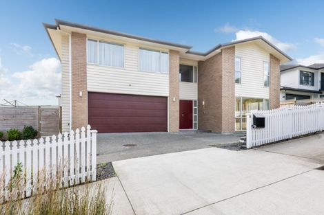 Photo of property in 24 Mackay Drive, Greenhithe, Auckland, 0632