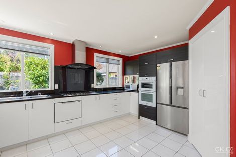 Photo of property in 4/125 Woburn Road, Woburn, Lower Hutt, 5010