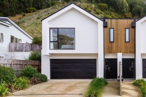 Photo of property in 49a Banks Boulevard, Whitby, Porirua, 5024