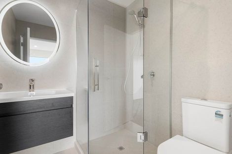 Photo of property in 48b Portadown Avenue, Pakuranga Heights, Auckland, 2010