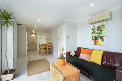 Photo of property in 41 Hadfield Street, Beach Haven, Auckland, 0626