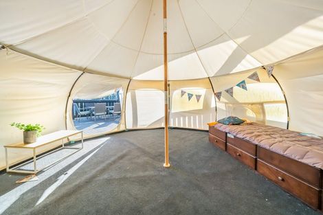 Photo of property in 53 State Highway 58, Pauatahanui, Porirua, 5381