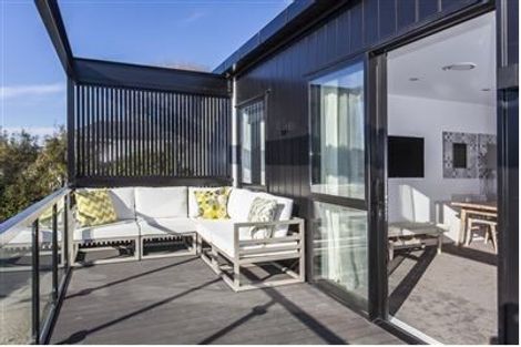 Photo of property in 4/275 Kilmore Street, Christchurch Central, Christchurch, 8011