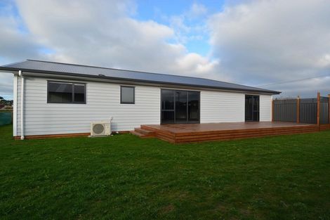 Photo of property in 85 Kilmarnock Street, Wallacetown, 9816