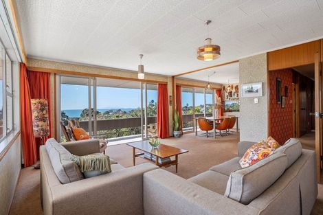 Photo of property in 22 Park Rise, Campbells Bay, Auckland, 0630