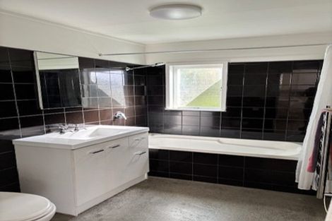 Photo of property in 30 Wairau Avenue, Avondale, Auckland, 1026