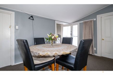 Photo of property in 209 Talbot Street, Geraldine, 7930