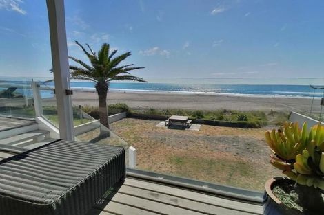 Photo of property in 7 Messenger Terrace, Oakura, 4314