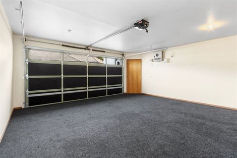 Photo of property in 3a Memorial Avenue, Ilam, Christchurch, 8053