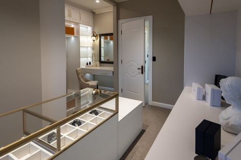 Photo of property in 83 Griggs Road, East Tamaki Heights, Auckland, 2016