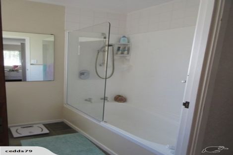 Photo of property in 1/47 De Quincey Terrace, Highland Park, Auckland, 2010