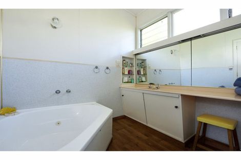 Photo of property in 117 Moana Avenue, Moana, Nelson, 7011