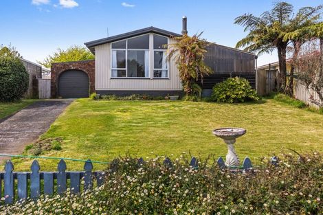 Photo of property in 25 Konini Street, Inglewood, 4330