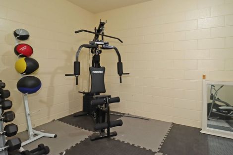 Photo of property in 15a Oakleigh Crescent, Oamaru North, Oamaru, 9400