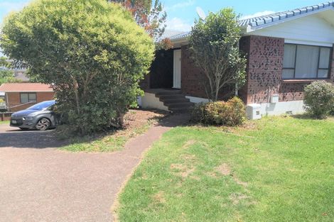 Photo of property in 23 Jandell Crescent, Bucklands Beach, Auckland, 2014