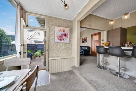 Photo of property in 246 Saint Aubyn Street, New Plymouth, 4310