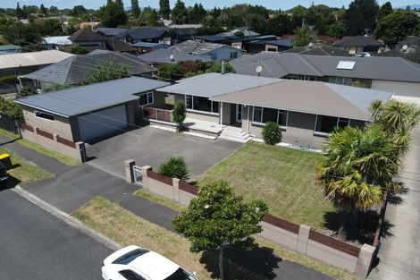 Photo of property in 6 Hilton Road, St Andrews, Hamilton, 3200