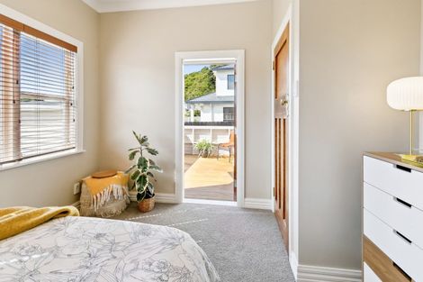 Photo of property in 184 Rongotai Road, Rongotai, Wellington, 6022