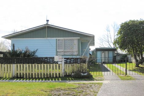Photo of property in 25 Te Hei Place, Turangi, 3334