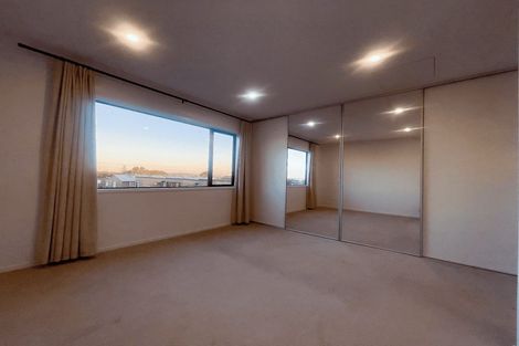 Photo of property in 22 Tahuhu Road, Mount Wellington, Auckland, 1062