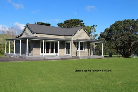 Photo of property in 28 Tuaraki Road, Mangawhai Heads, Mangawhai, 0573