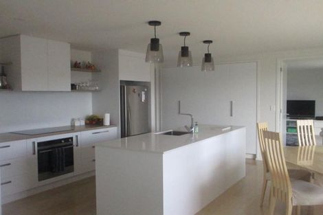 Photo of property in 43 Waipunahau Road, Waikanae, 5036