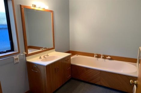 Photo of property in 57a Bowenvale Avenue, Cashmere, Christchurch, 8022