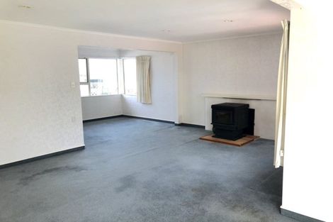 Photo of property in 3 Cambridge Terrace, Taradale, Napier, 4112