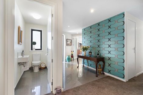 Photo of property in 4 Caithness Court, Jacks Point, Queenstown, 9371