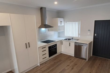 Photo of property in 61b Wellington Street, Pukekohe, 2120