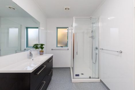 Photo of property in 135a Heretaunga Street, Palmerston North, 4414