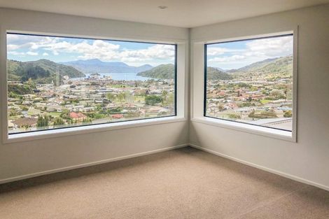 Photo of property in 18 Dorset Street, Picton, 7220