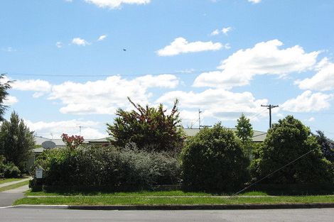 Photo of property in 136 Kippenberger Avenue, Rangiora, 7400