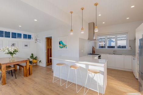 Photo of property in 51 North Avon Road, Richmond, Christchurch, 8013