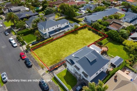 Photo of property in 10 Bayview Road, Hauraki, Auckland, 0622