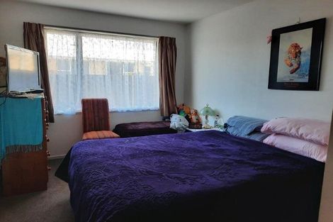 Photo of property in 10 North Avon Road, Richmond, Christchurch, 8013