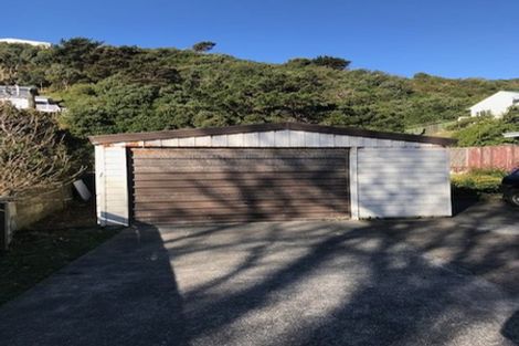 Photo of property in 52 Happy Valley Road, Owhiro Bay, Wellington, 6023