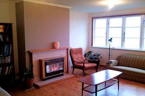 Photo of property in 46 Raukawa Street, Strathmore Park, Wellington, 6022