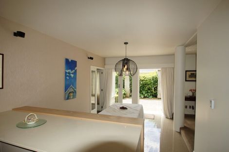 Photo of property in 1/127 Fendalton Road, Fendalton, Christchurch, 8014